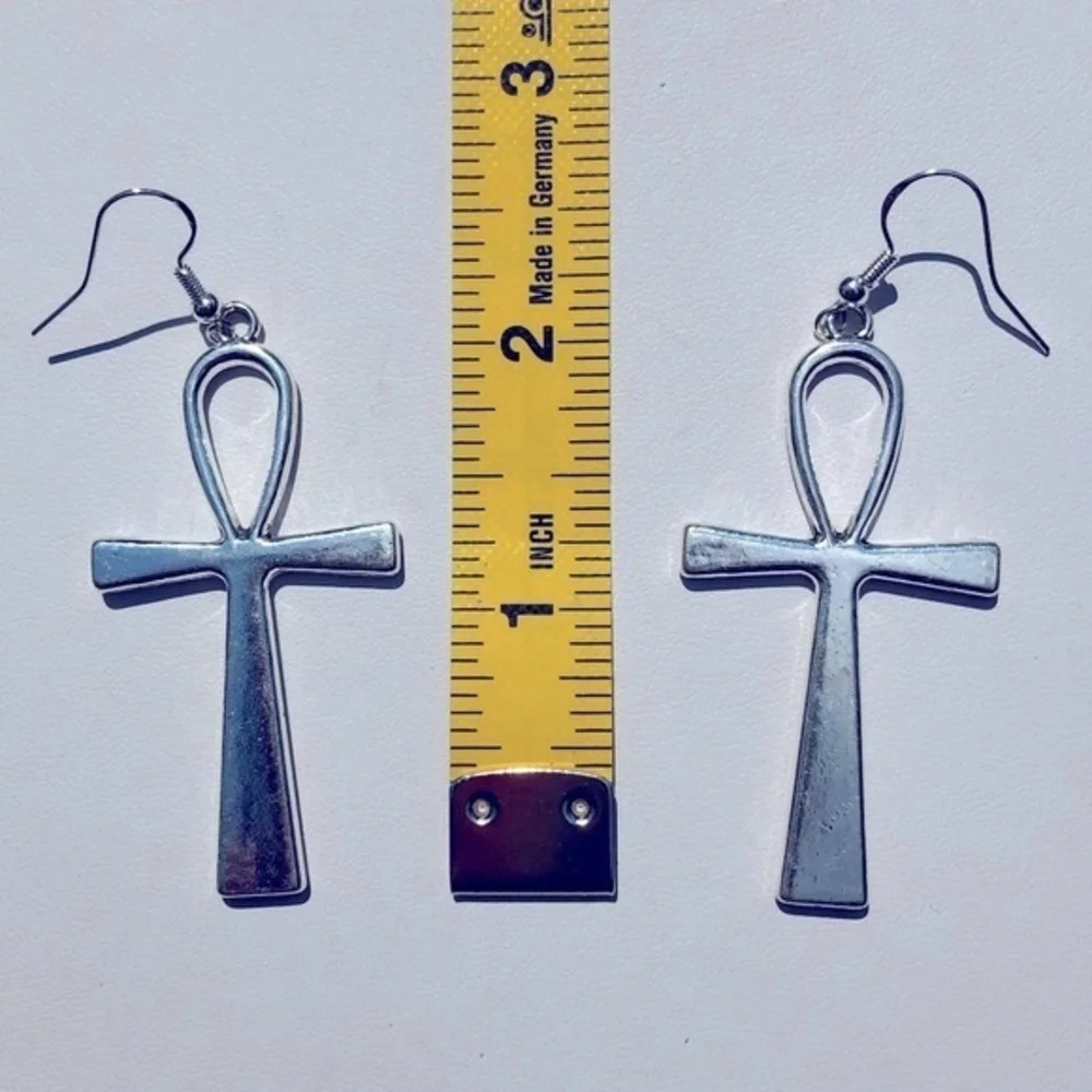 Large Silver Cross Ankh Drop Earrings NWT - Picture 3 of 3